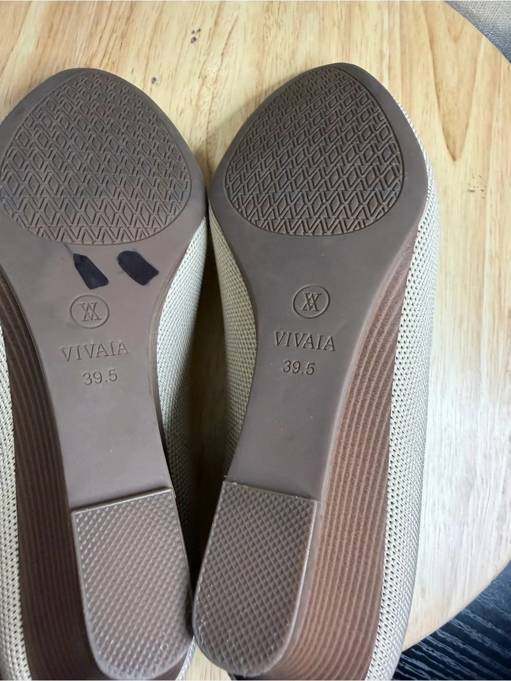 Vivaia women’s wedge shoes